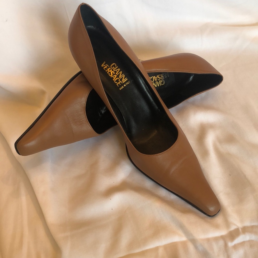 Versace Pumps